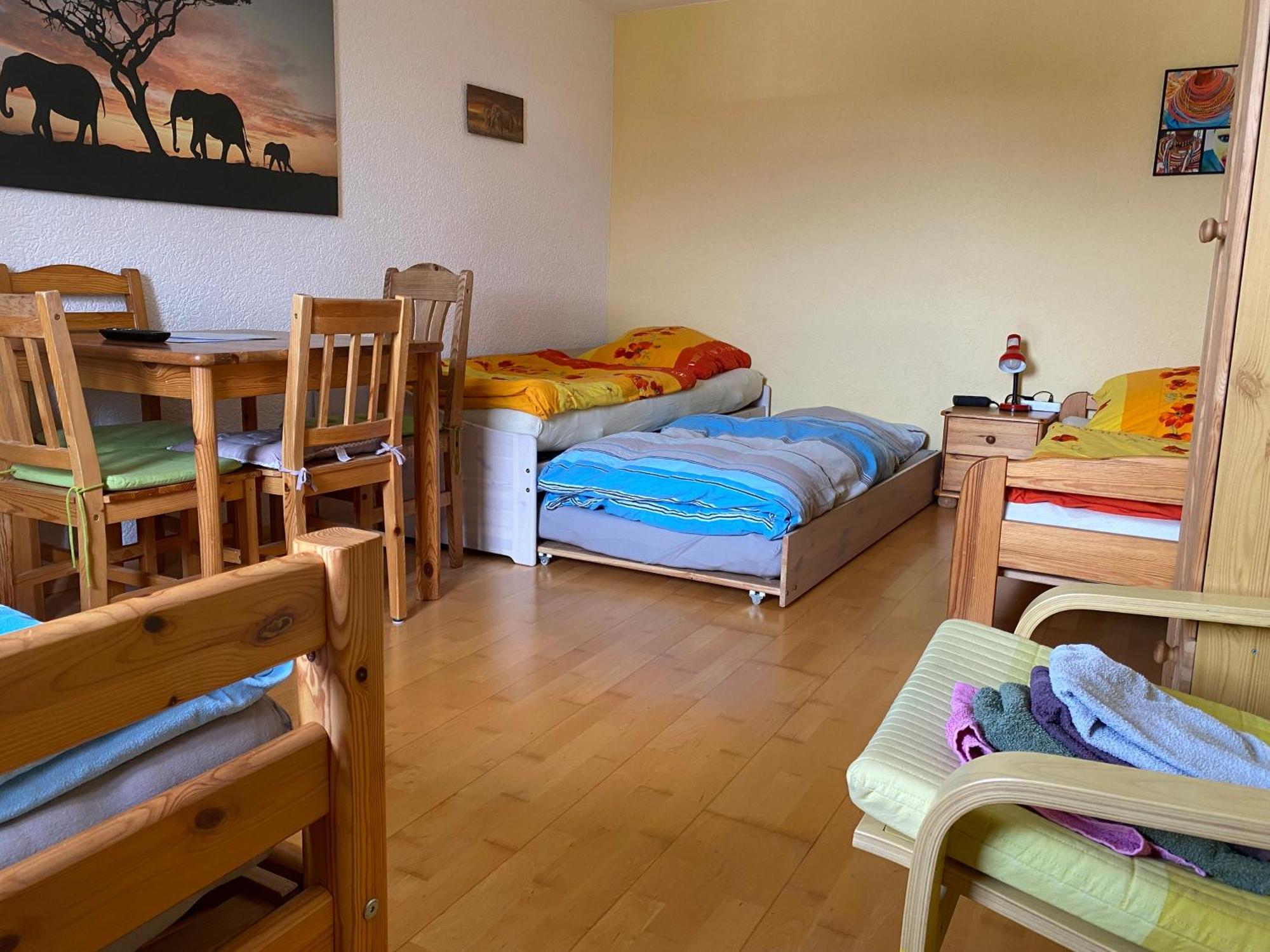 Ferienzimmer Oelhaf Zimmer In Gelb Self Check-In Mit Key-Tresore Wilhelmsdorf  Exteriör bild